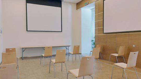 Discussion room